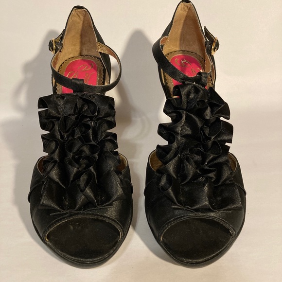 Poetic License pumps, size 8 - Picture 3 of 9